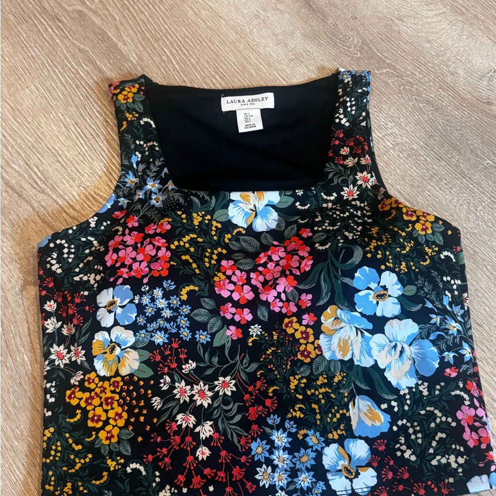 Laura Ashley Floral Women's Top - Multicolor - Picture 3 of 5